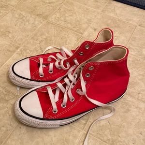 Red converse, ONLY WORN ONCE to football game